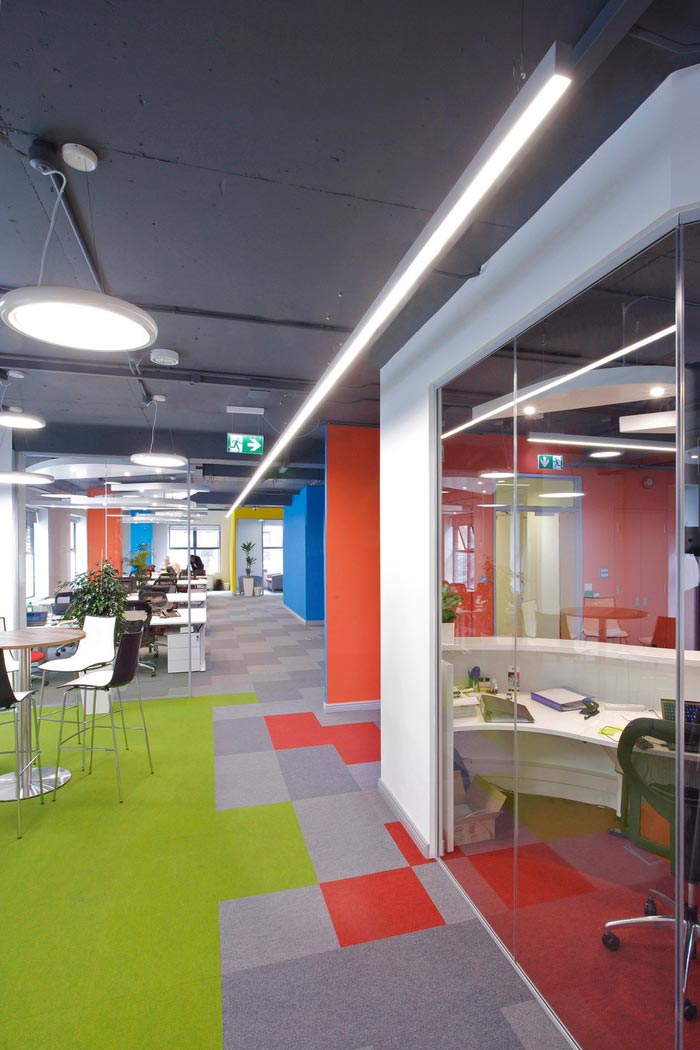 上?？萍脊巨k公室裝修設(shè)計(jì)-第5張圖片-上海古都建筑設(shè)計(jì)集團(tuán)