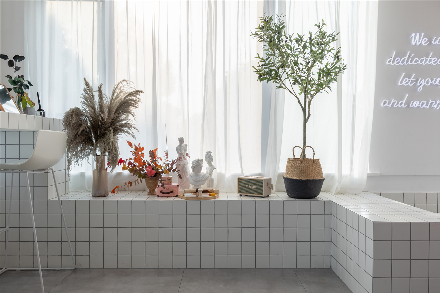 長寧區(qū)120平美容店辦公室裝修設(shè)計-第3張圖片-上海古都建筑設(shè)計集團(tuán) 長寧區(qū)120平美容店辦公室裝修設(shè)計-第3張圖片-上海古都建筑設(shè)計集團(tuán)