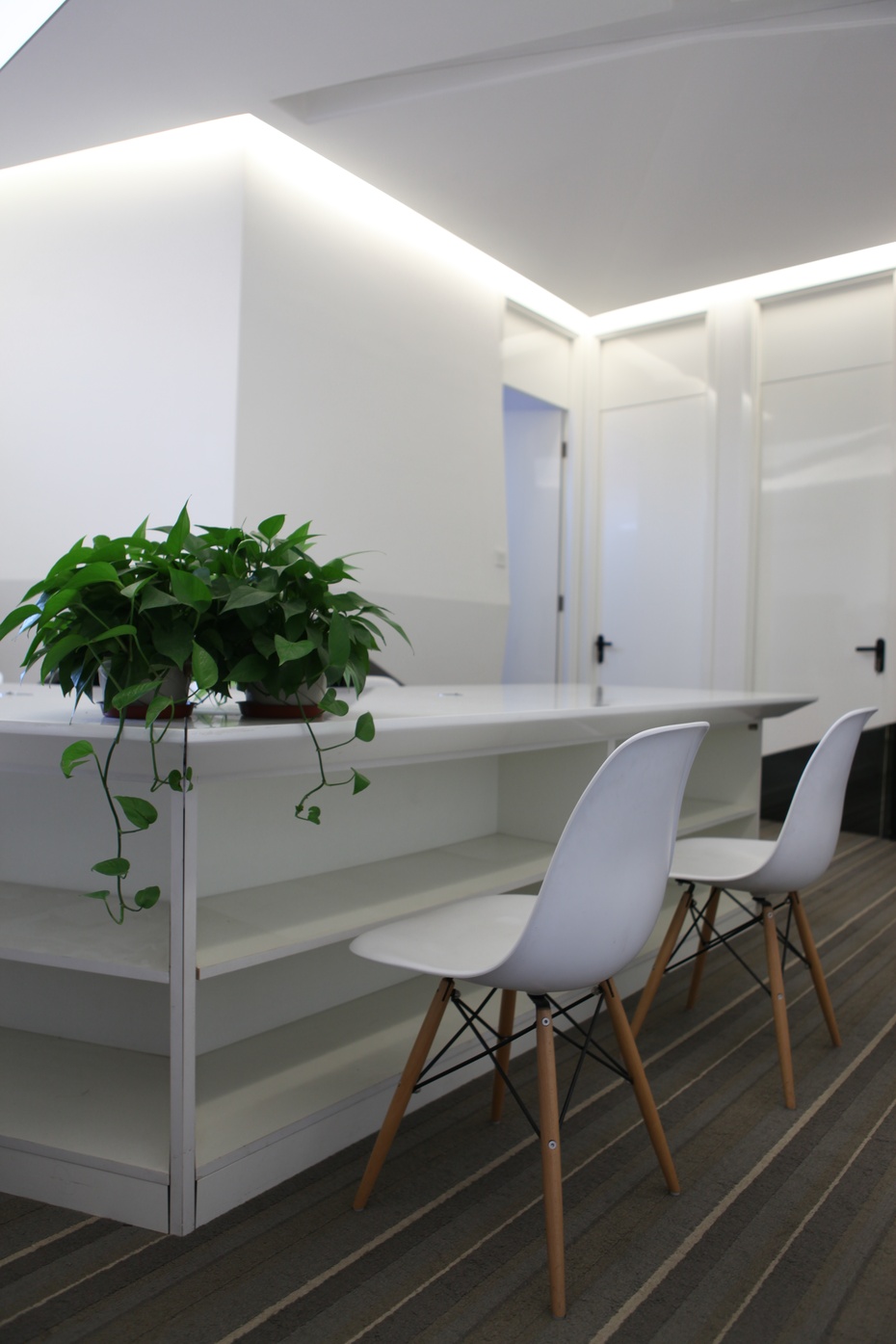 嘉定區(qū)小清新辦公室裝修設(shè)計(jì)案例-第2張圖片-上海古都建筑設(shè)計(jì)集團(tuán) 嘉定區(qū)小清新辦公室裝修設(shè)計(jì)案例-第2張圖片-上海古都建筑設(shè)計(jì)集團(tuán)