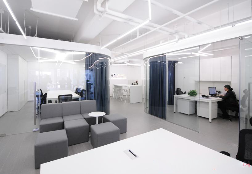 DB北京·E.T.辦公室裝修設(shè)計案例-第2張圖片-上海古都建筑設(shè)計集團(tuán) DB北京·E.T.辦公室裝修設(shè)計案例-第2張圖片-上海古都建筑設(shè)計集團(tuán)