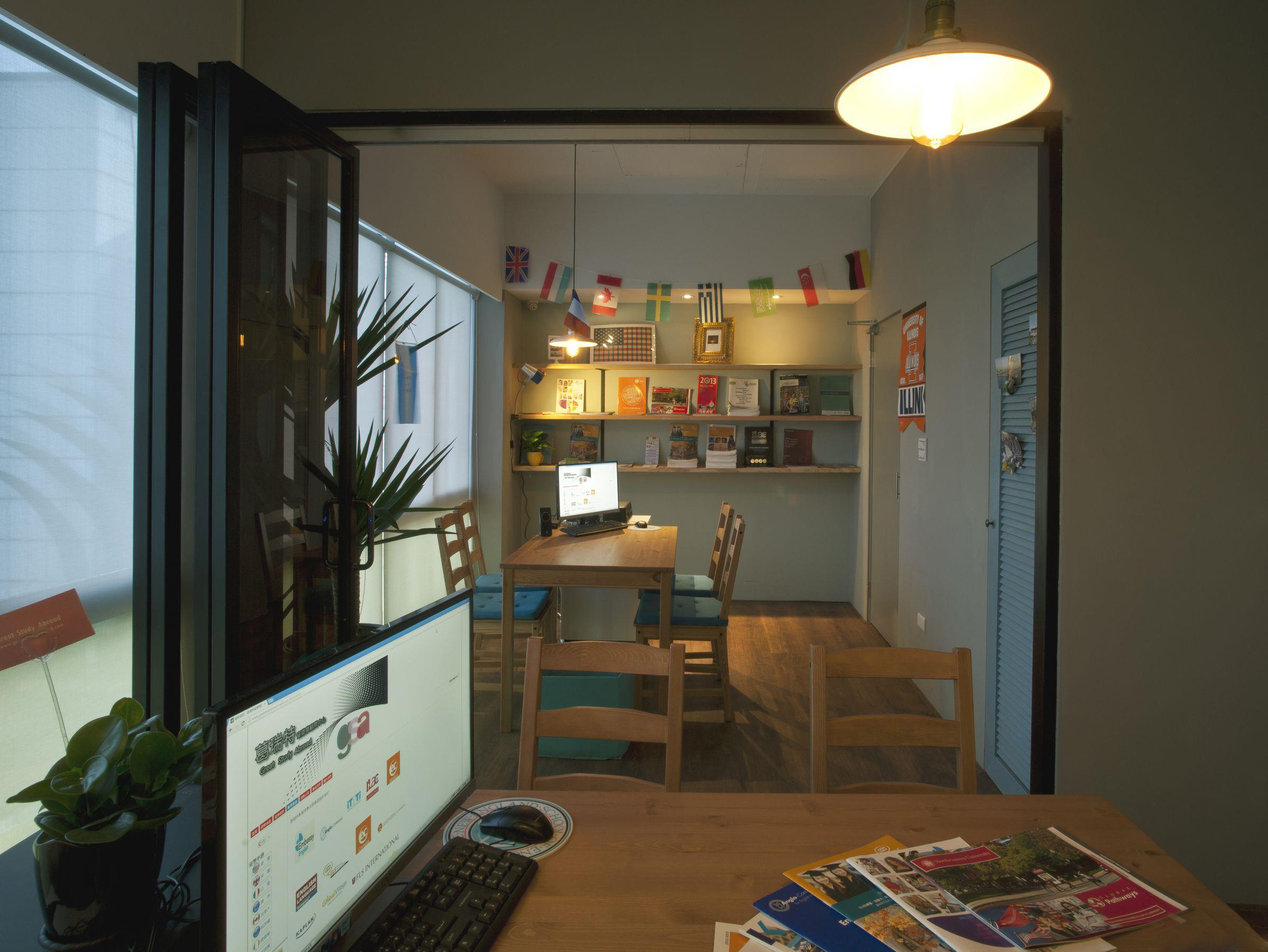 黃浦區(qū)觀(guān)景辦公室裝修設(shè)計(jì)-第1張圖片-上海古都建筑設(shè)計(jì)集團(tuán)