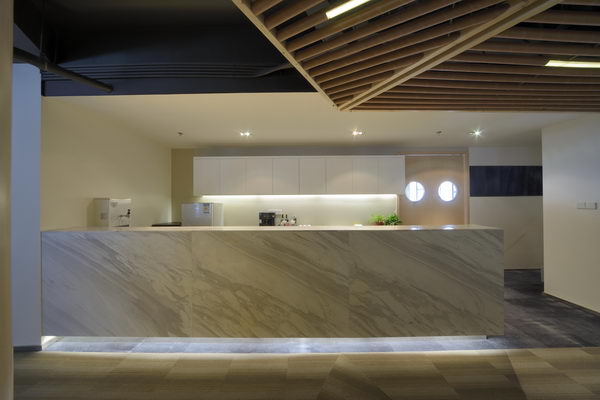 徐匯區(qū)多元風(fēng)格辦公室裝修設(shè)計(jì)-第2張圖片-上海古都建筑設(shè)計(jì)集團(tuán) 徐匯區(qū)多元風(fēng)格辦公室裝修設(shè)計(jì)-第2張圖片-上海古都建筑設(shè)計(jì)集團(tuán)