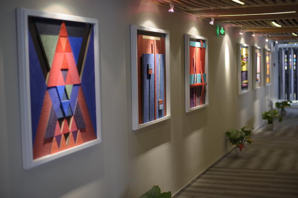 黃浦區(qū)地毯展廳辦公室裝修-第2張圖片-上海古都建筑設(shè)計集團