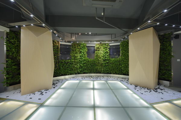 黃浦區(qū)地毯展廳辦公室裝修-第7張圖片-上海古都建筑設(shè)計集團