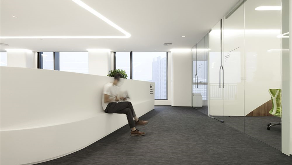 長(zhǎng)寧區(qū)純白簡(jiǎn)約辦公室裝修設(shè)計(jì)效果圖-第4張圖片-上海古都建筑設(shè)計(jì)集團(tuán) 長(zhǎng)寧區(qū)純白簡(jiǎn)約辦公室裝修設(shè)計(jì)效果圖-第4張圖片-上海古都建筑設(shè)計(jì)集團(tuán)