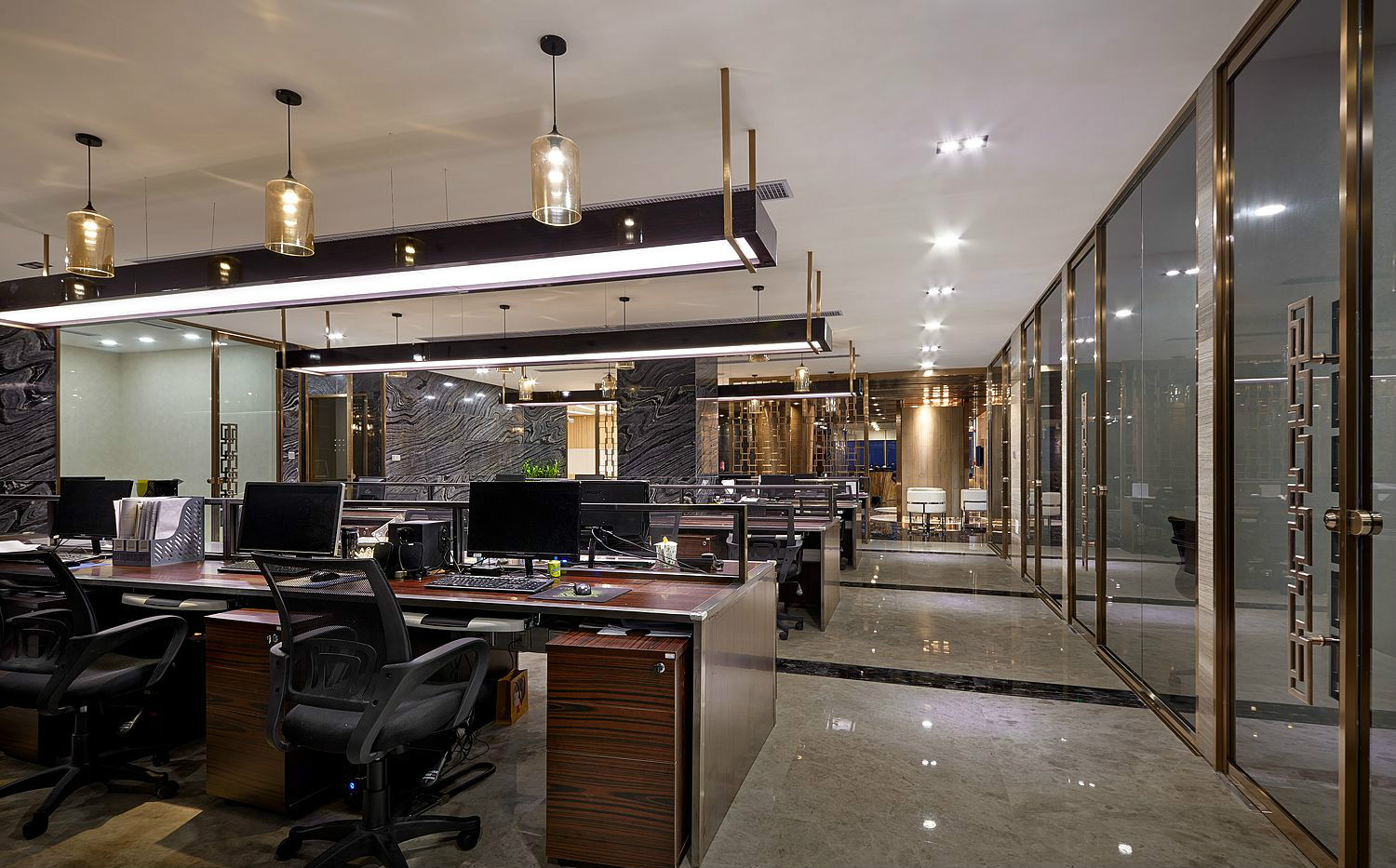 大氣奢華風(fēng)格辦公室裝修設(shè)計-第4張圖片-上海古都建筑設(shè)計集團 大氣奢華風(fēng)格辦公室裝修設(shè)計-第4張圖片-上海古都建筑設(shè)計集團