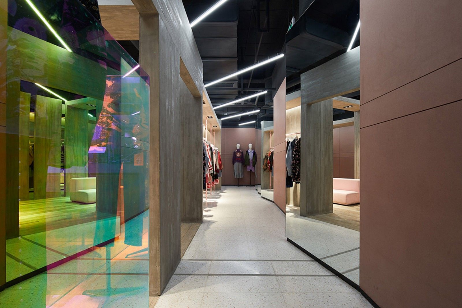 時尚女裝店裝修設(shè)計-第2張圖片-上海古都建筑設(shè)計集團 時尚女裝店裝修設(shè)計-第2張圖片-上海古都建筑設(shè)計集團