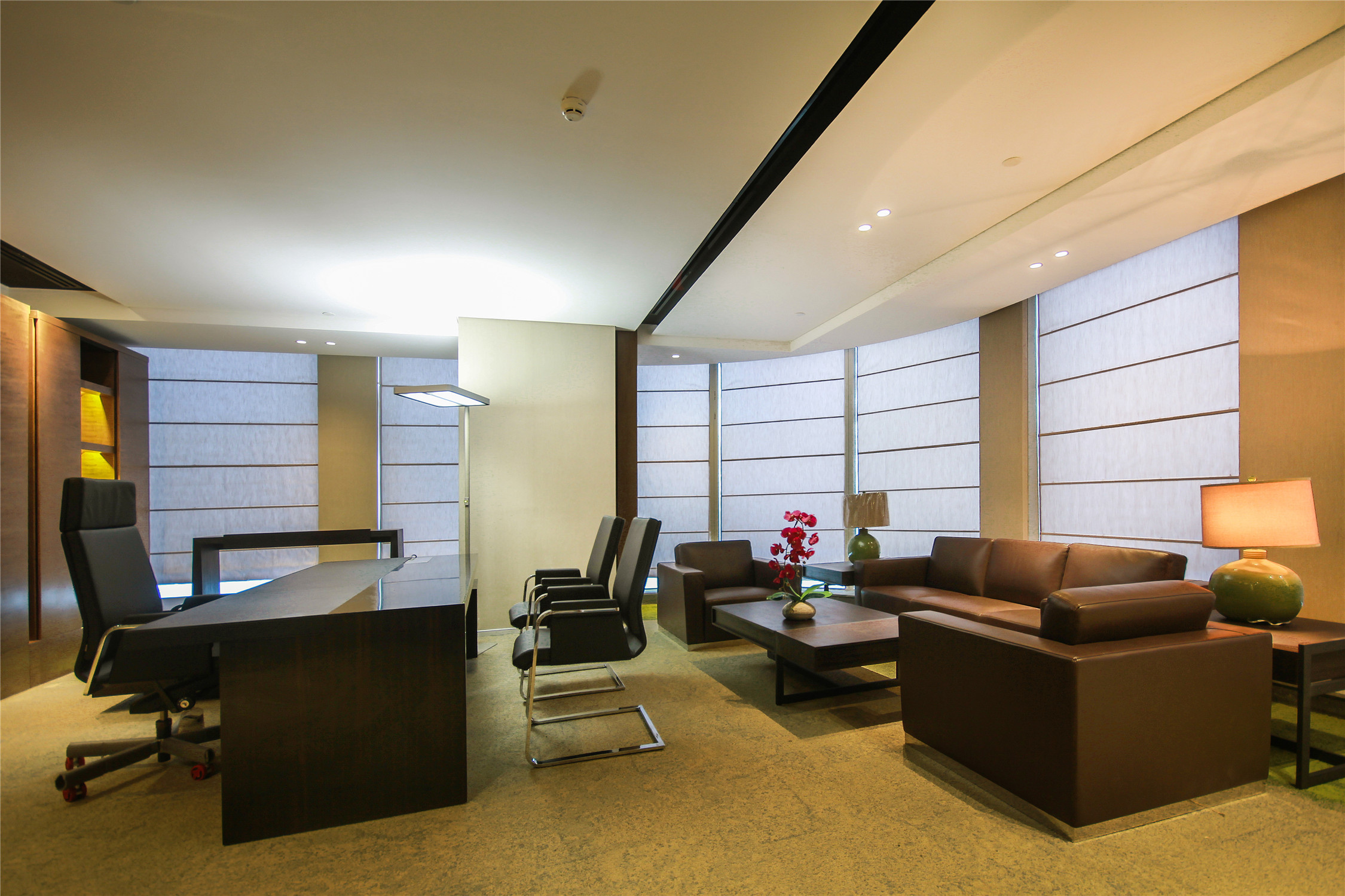 嘉定區(qū)現(xiàn)代簡約辦公室裝修設(shè)計(jì)-第4張圖片-上海古都建筑設(shè)計(jì)集團(tuán) 嘉定區(qū)現(xiàn)代簡約辦公室裝修設(shè)計(jì)-第4張圖片-上海古都建筑設(shè)計(jì)集團(tuán)