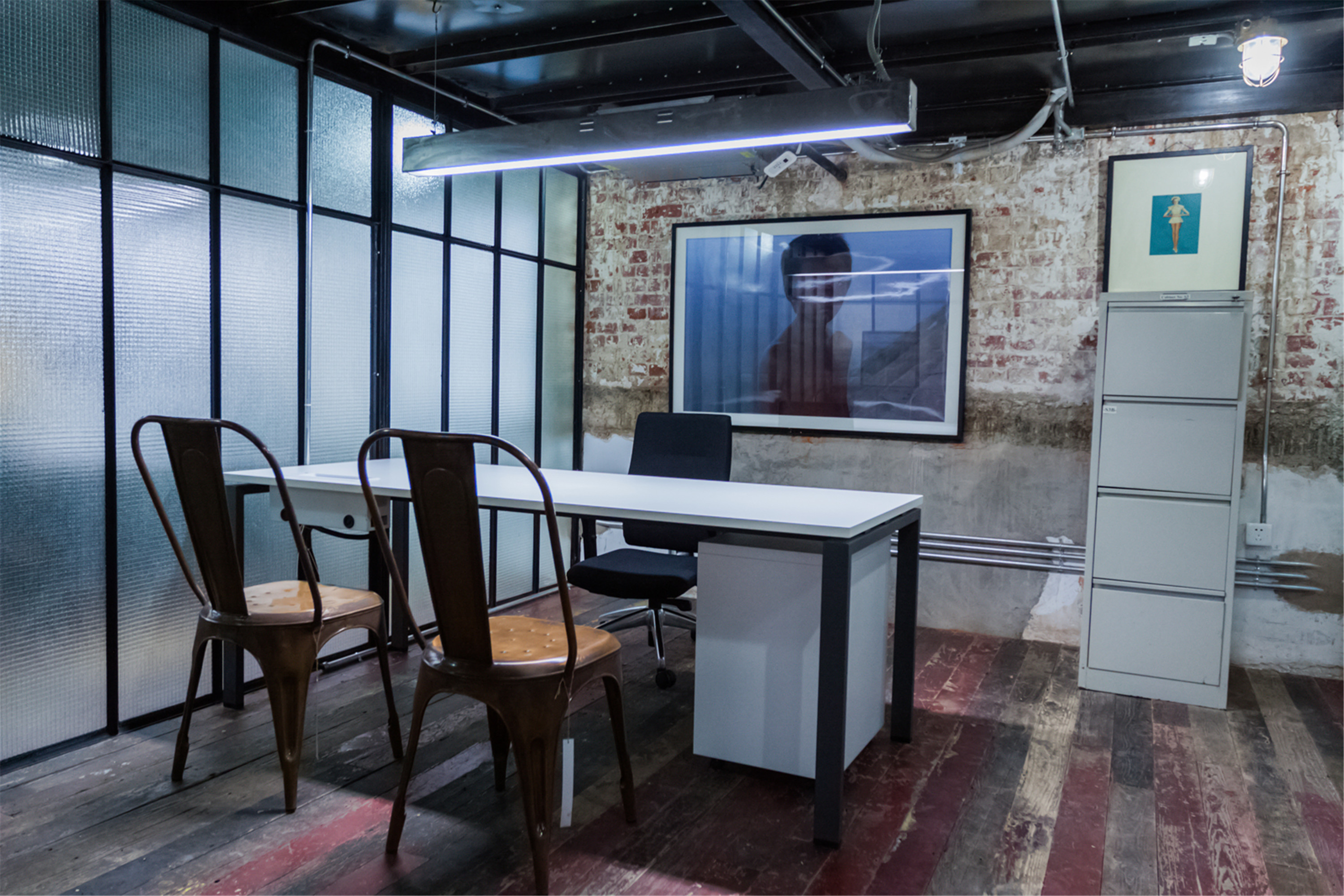 青浦區(qū)工業(yè)風(fēng)開(kāi)闊辦公室裝修設(shè)計(jì)-第3張圖片-上海古都建筑設(shè)計(jì)集團(tuán) 青浦區(qū)工業(yè)風(fēng)開(kāi)闊辦公室裝修設(shè)計(jì)-第3張圖片-上海古都建筑設(shè)計(jì)集團(tuán)