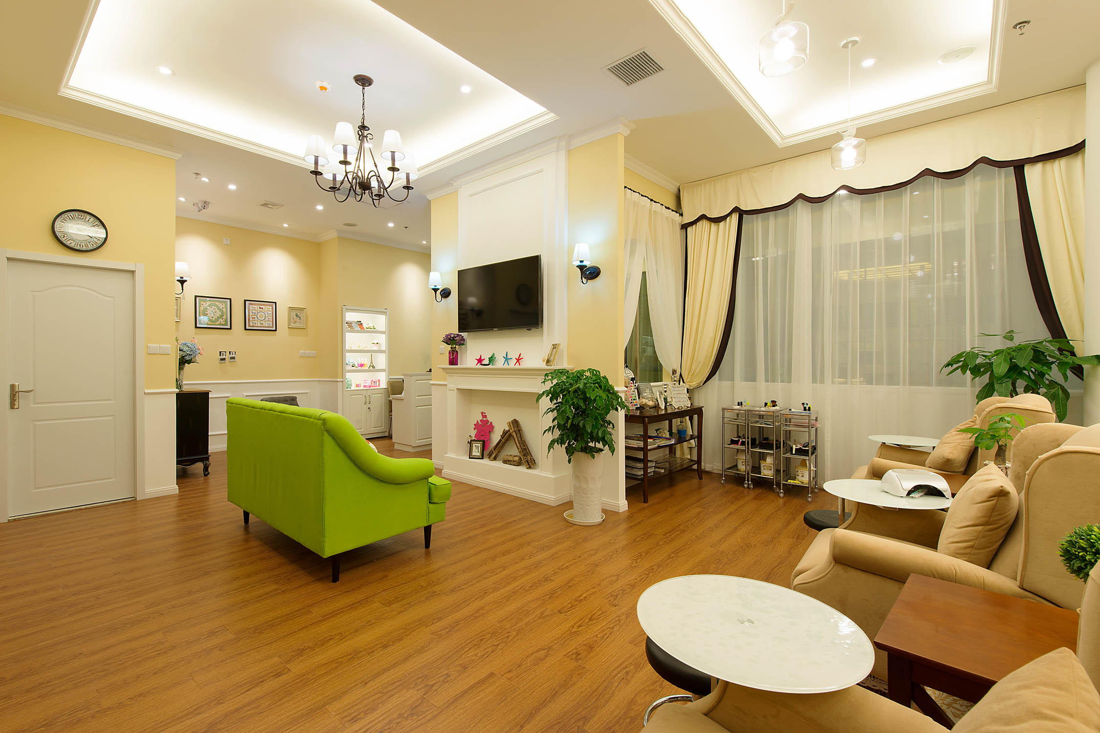 時尚清新美甲店裝修設(shè)計-第3張圖片-上海古都建筑設(shè)計集團 時尚清新美甲店裝修設(shè)計-第3張圖片-上海古都建筑設(shè)計集團