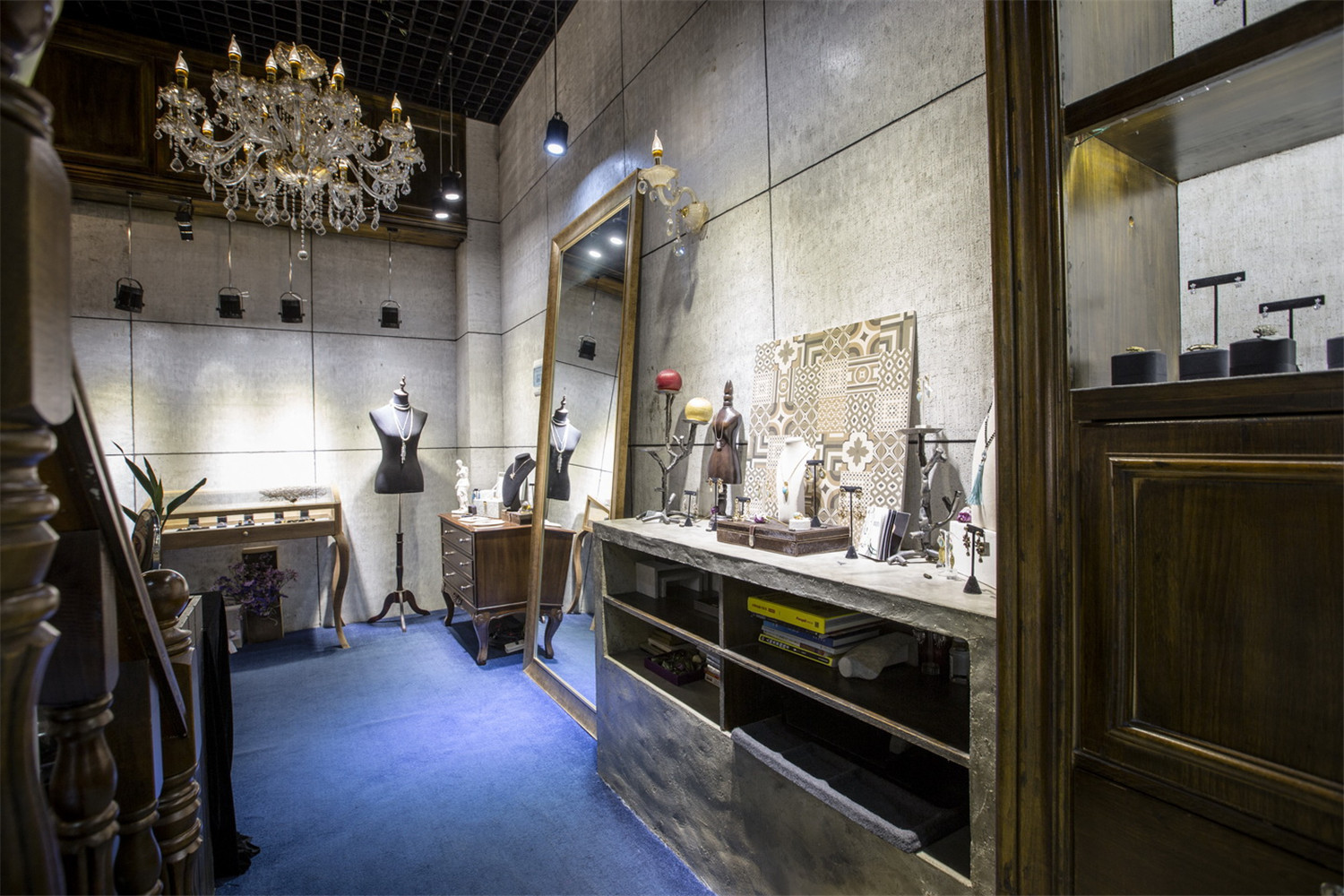 奢華珠寶店裝修設(shè)計(jì)-第4張圖片-上海古都建筑設(shè)計(jì)集團(tuán) 奢華珠寶店裝修設(shè)計(jì)-第4張圖片-上海古都建筑設(shè)計(jì)集團(tuán)