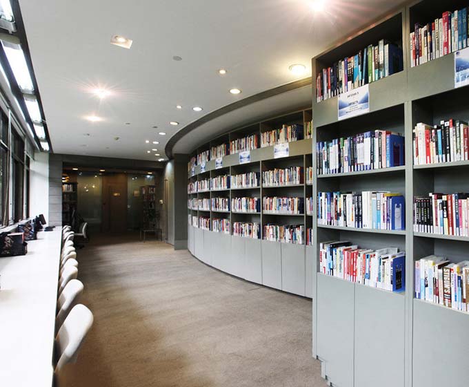 公共圖書(shū)館裝修設(shè)計(jì)-第2張圖片-上海古都建筑設(shè)計(jì)集團(tuán) 公共圖書(shū)館裝修設(shè)計(jì)-第2張圖片-上海古都建筑設(shè)計(jì)集團(tuán)