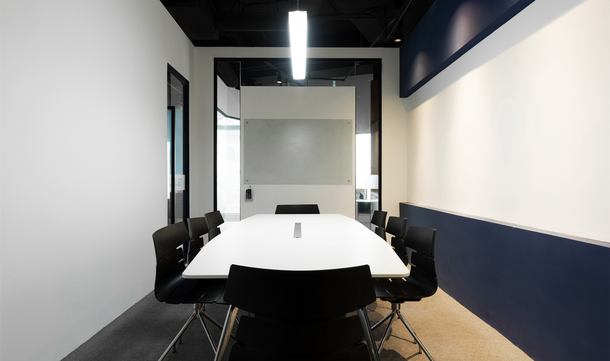 白色極簡(jiǎn)辦公室裝修設(shè)計(jì)-第2張圖片-上海古都建筑設(shè)計(jì)集團(tuán) 白色極簡(jiǎn)辦公室裝修設(shè)計(jì)-第2張圖片-上海古都建筑設(shè)計(jì)集團(tuán)