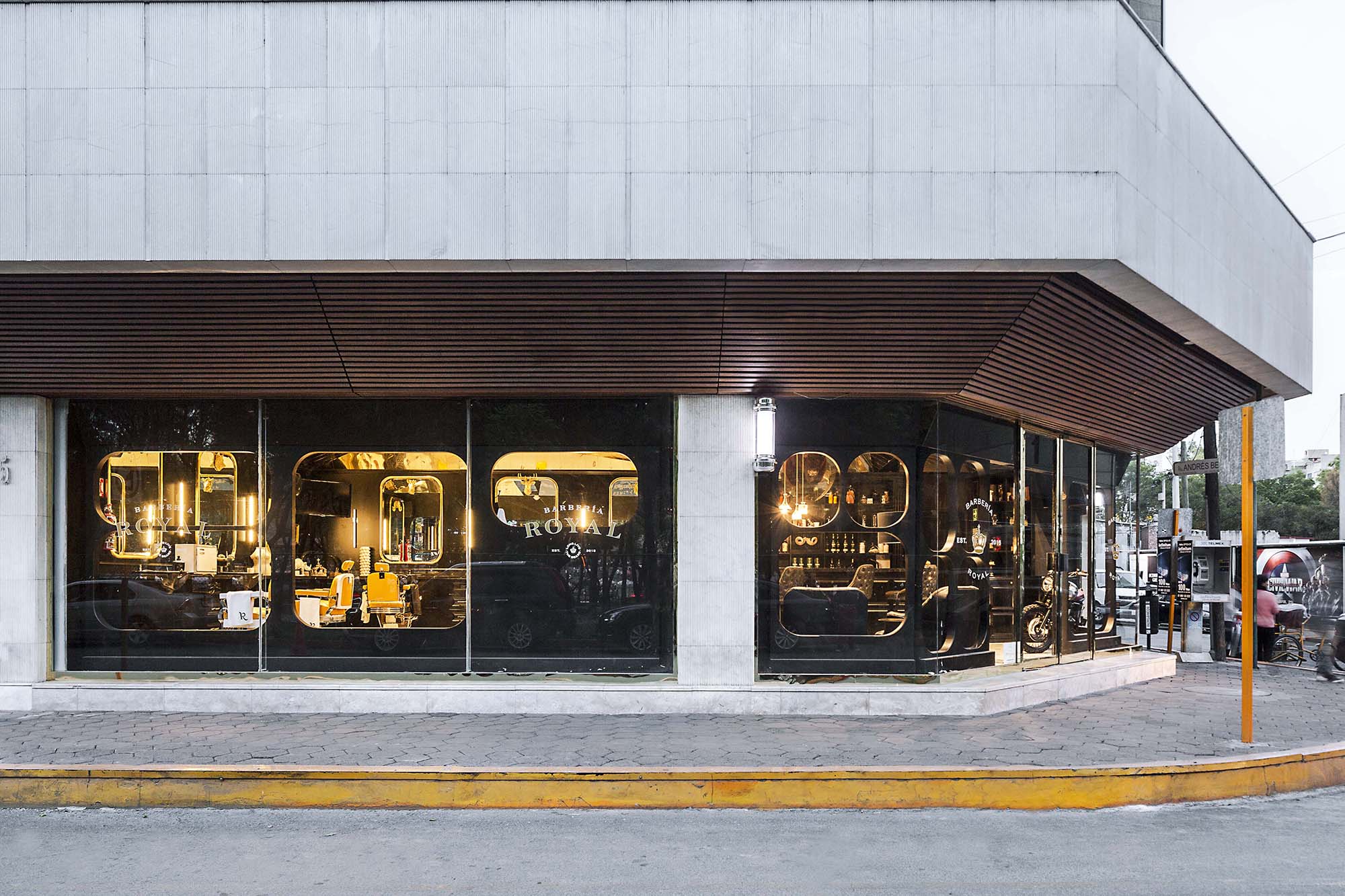 現(xiàn)代時尚發(fā)廊裝修設(shè)計-第2張圖片-上海古都建筑設(shè)計集團 現(xiàn)代時尚發(fā)廊裝修設(shè)計-第2張圖片-上海古都建筑設(shè)計集團