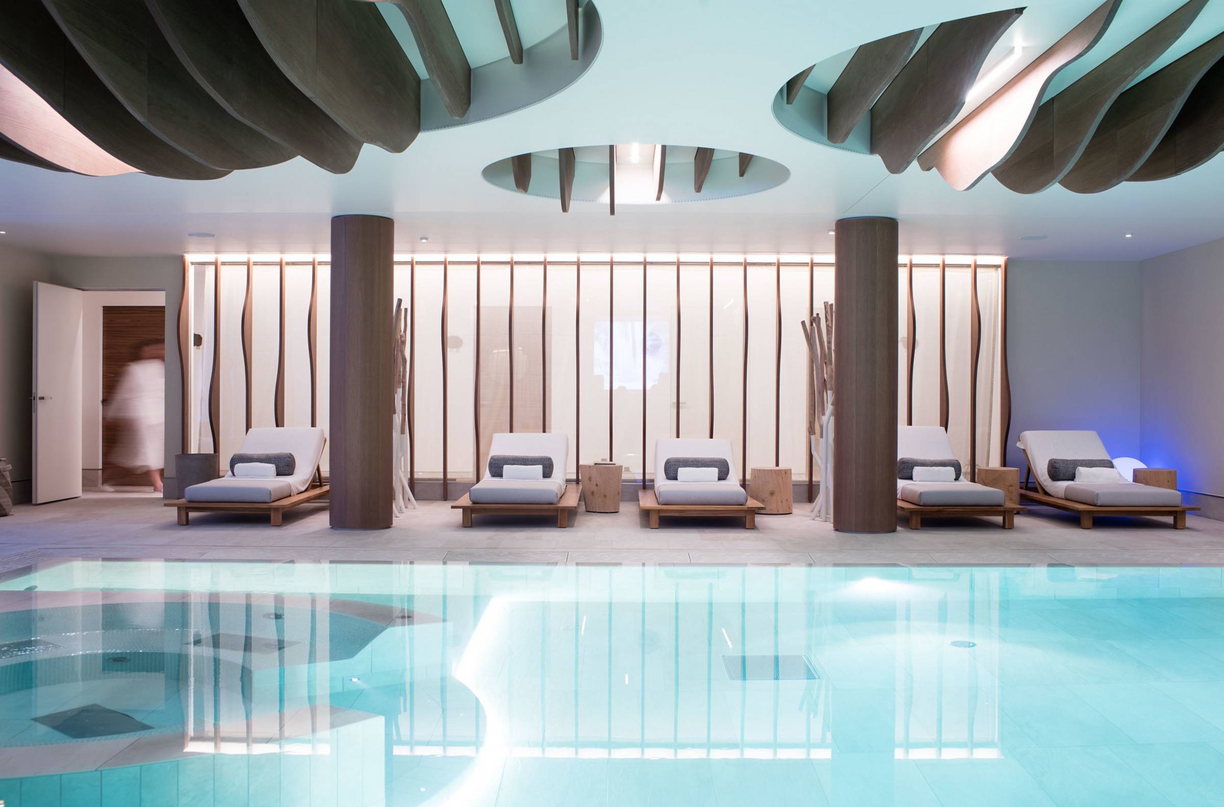 現(xiàn)代簡約水療中心裝修設(shè)計(jì)-第2張圖片-上海古都建筑設(shè)計(jì)集團(tuán) 現(xiàn)代簡約水療中心裝修設(shè)計(jì)-第2張圖片-上海古都建筑設(shè)計(jì)集團(tuán)