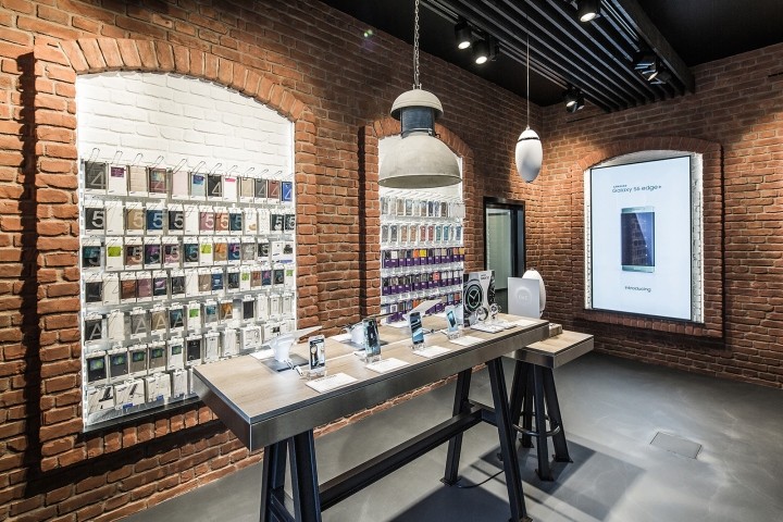 復(fù)古風格手機店裝修設(shè)計-第2張圖片-上海古都建筑設(shè)計集團 復(fù)古風格手機店裝修設(shè)計-第2張圖片-上海古都建筑設(shè)計集團