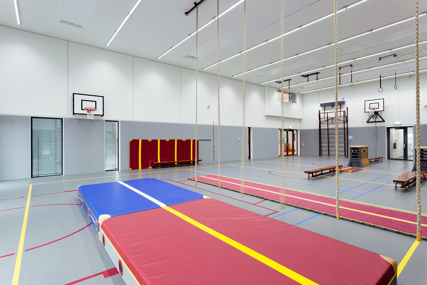 現(xiàn)代健身體育館裝修設(shè)計-第6張圖片-上海古都建筑設(shè)計集團(tuán) 現(xiàn)代健身體育館裝修設(shè)計-第6張圖片-上海古都建筑設(shè)計集團(tuán)