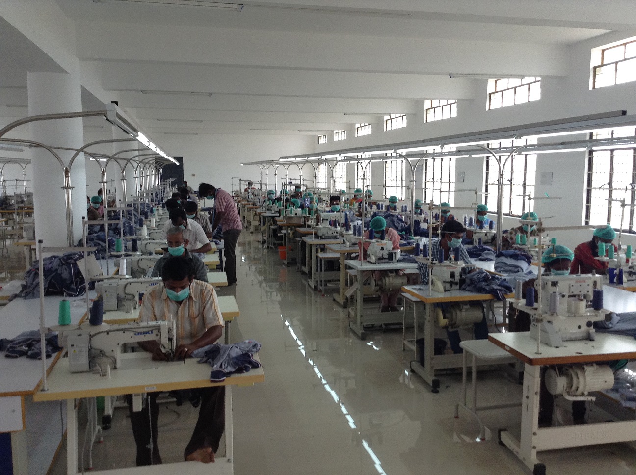 大型服裝生產(chǎn)車間裝修設(shè)計(jì)-第4張圖片-上海古都建筑設(shè)計(jì)集團(tuán) 大型服裝生產(chǎn)車間裝修設(shè)計(jì)-第4張圖片-上海古都建筑設(shè)計(jì)集團(tuán)