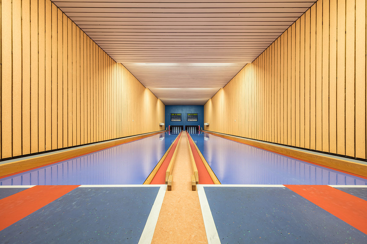 原木風(fēng)格保齡球館裝修設(shè)計-第1張圖片-上海古都建筑設(shè)計集團 原木風(fēng)格保齡球館裝修設(shè)計-第1張圖片-上海古都建筑設(shè)計集團