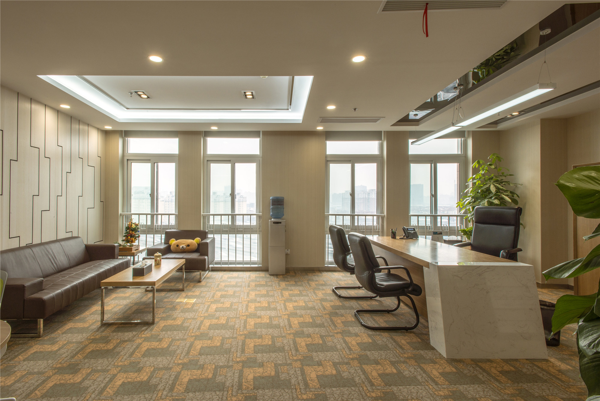 簡約流暢風格寫字樓裝修設(shè)計-第4張圖片-上海古都建筑設(shè)計集團 簡約流暢風格寫字樓裝修設(shè)計-第4張圖片-上海古都建筑設(shè)計集團