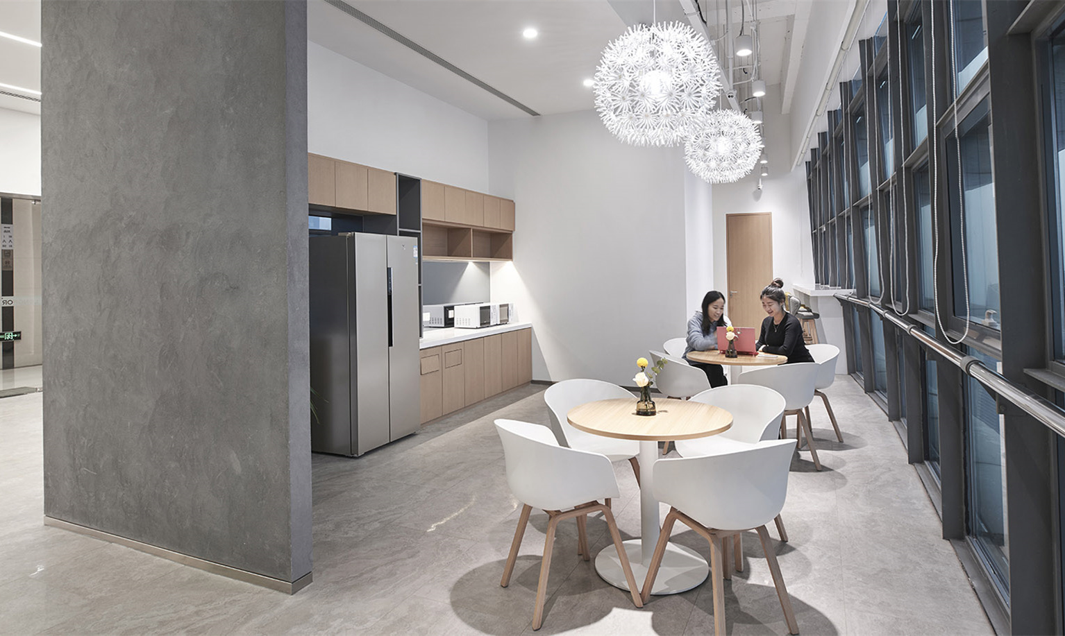 現(xiàn)代工業(yè)loft風格辦公室裝修設(shè)計-第3張圖片-上海古都建筑設(shè)計集團 現(xiàn)代工業(yè)loft風格辦公室裝修設(shè)計-第3張圖片-上海古都建筑設(shè)計集團