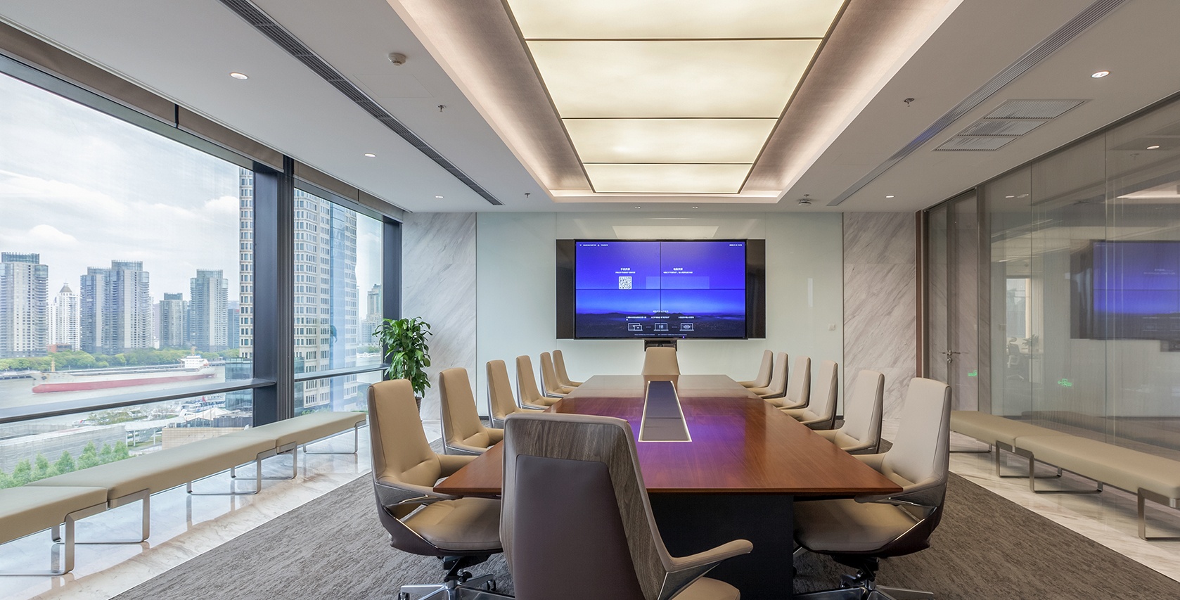 2100平金融機(jī)構(gòu)辦公室設(shè)計(jì)布局方案-辦公室裝修設(shè)計(jì)效果圖-第2張圖片-上海古都建筑設(shè)計(jì)集團(tuán) 2100平金融機(jī)構(gòu)辦公室設(shè)計(jì)布局方案-辦公室裝修設(shè)計(jì)效果圖-第2張圖片-上海古都建筑設(shè)計(jì)集團(tuán)